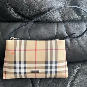 Burberry pochette